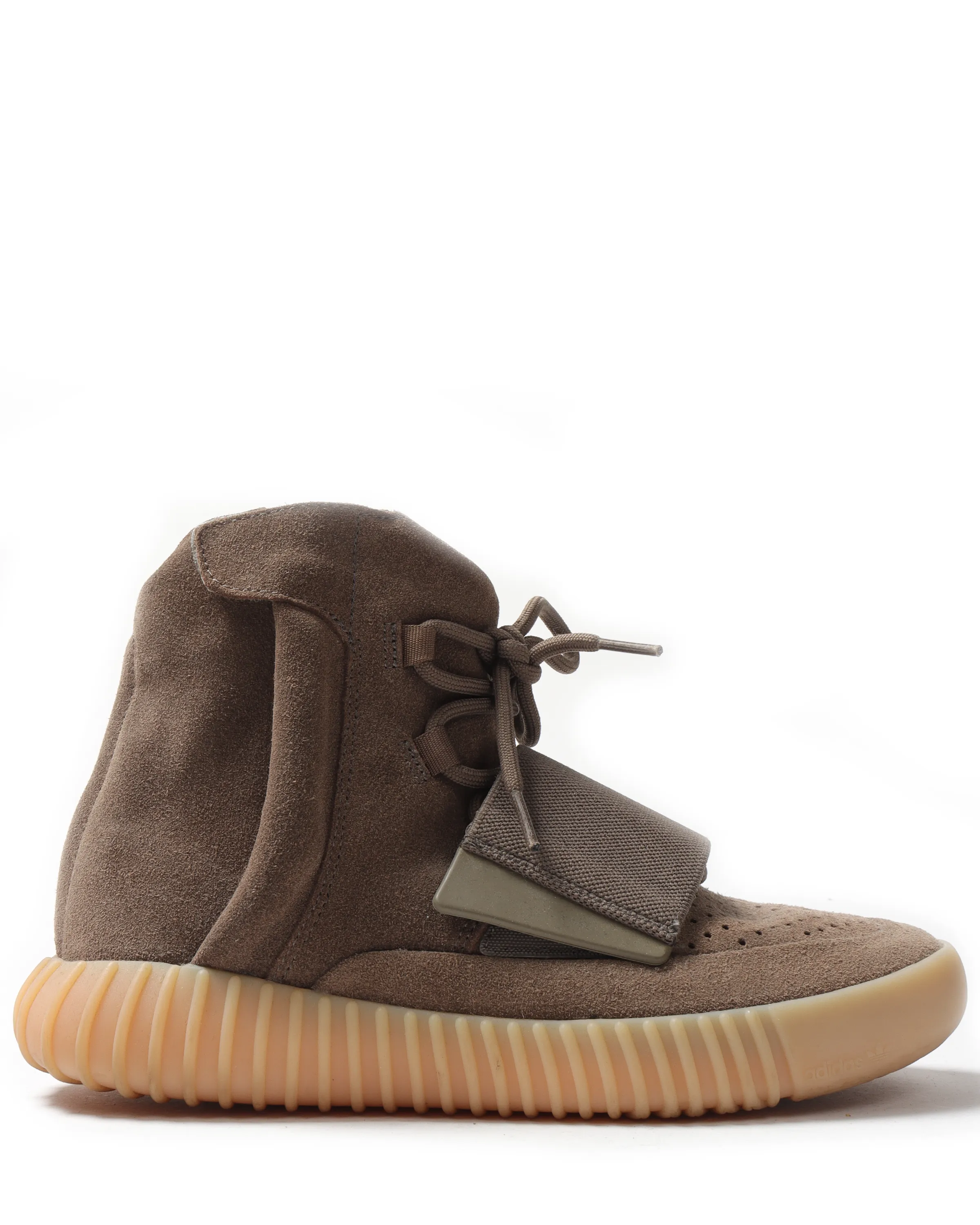 Boost 750 Sneaker