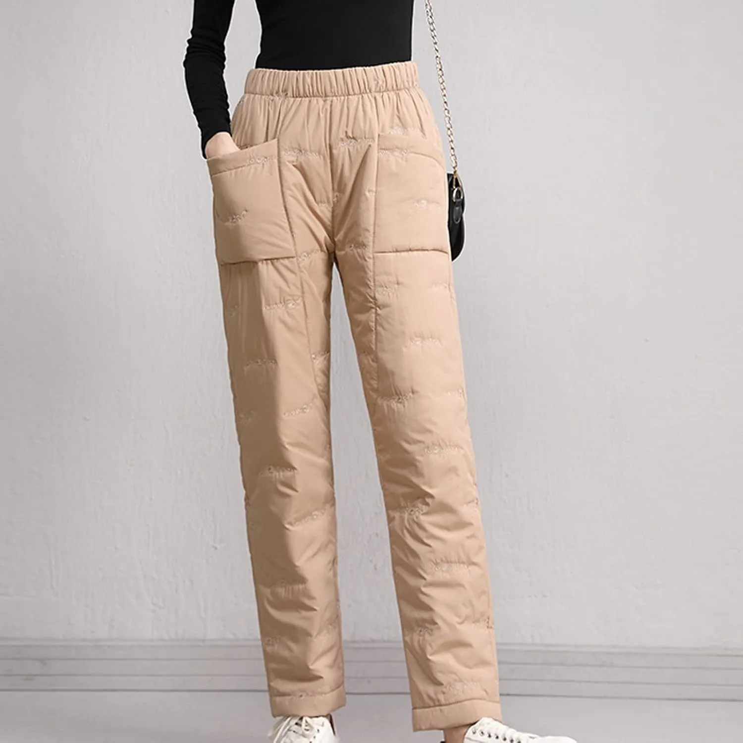 Down Pants for Women Lightweight Puffy Hiking Pants Thermal High Waist Puffer Sweatpants Quilted Snow Ski Trousers