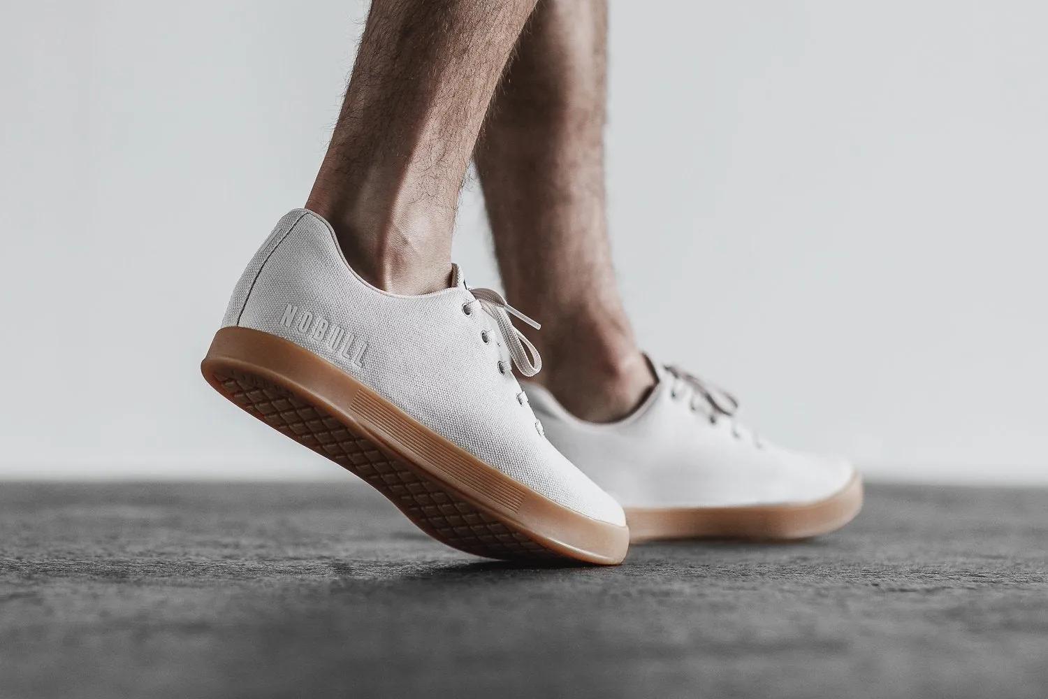 IVORY GUM CANVAS TRAINER (MEN'S)