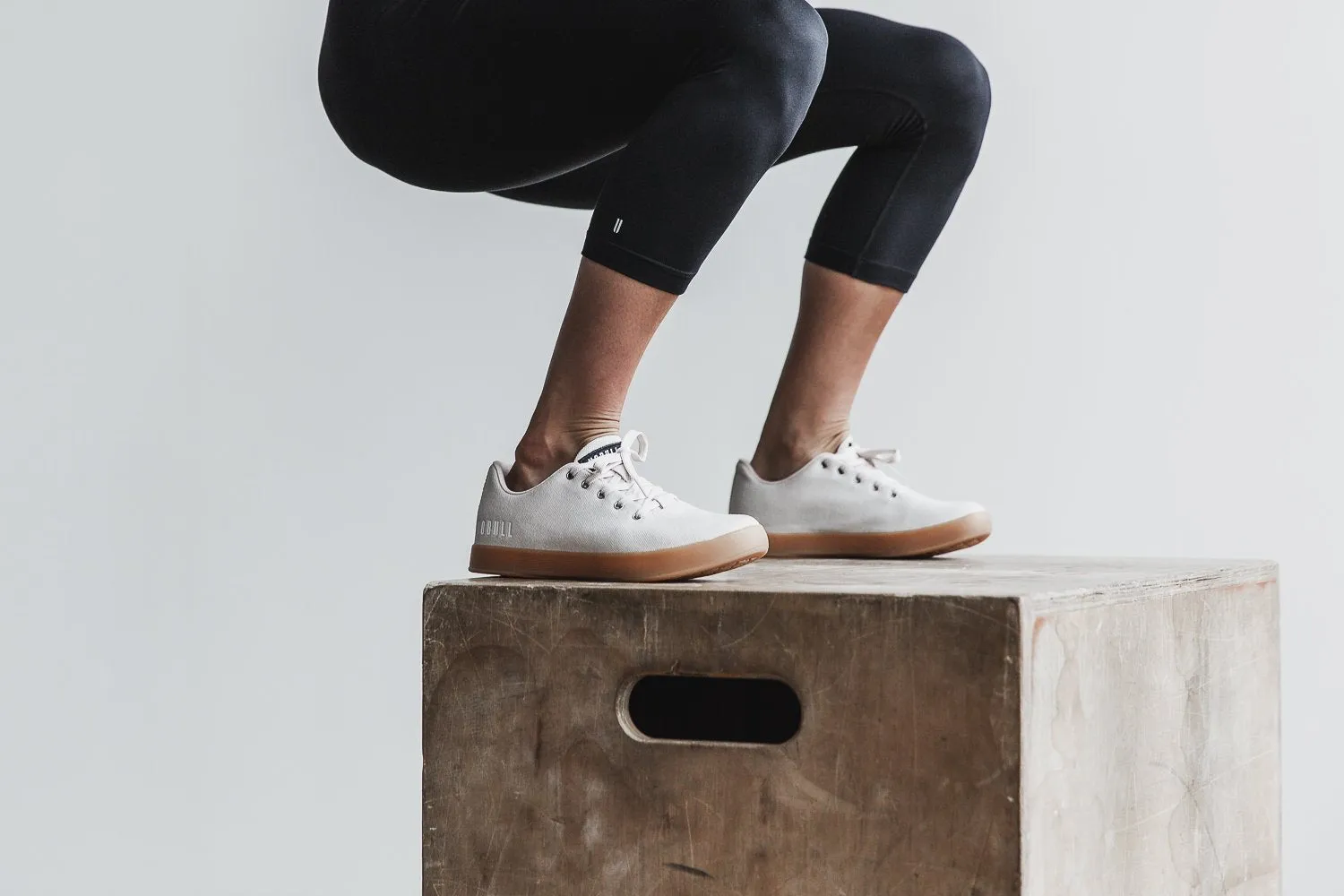IVORY GUM CANVAS TRAINER (WOMEN'S)