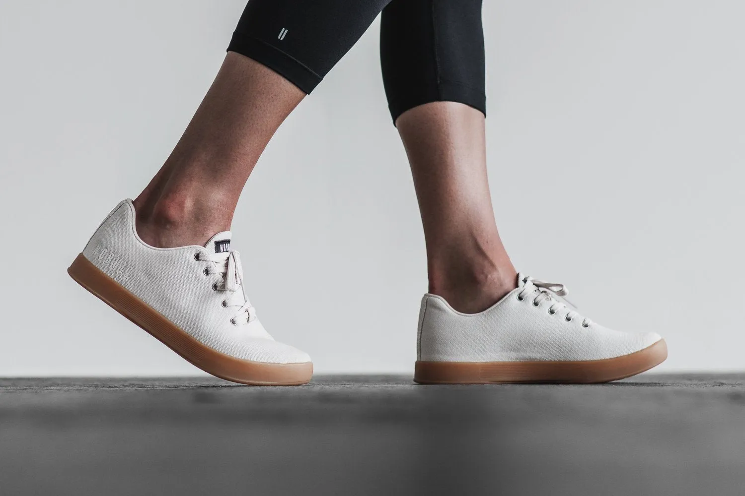 IVORY GUM CANVAS TRAINER (WOMEN'S)