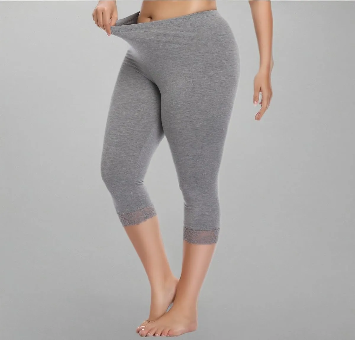 Kotii Women's Plus Size Lace Trim Capri Leggings Stretch Crop Leggings Summer Tights Pants