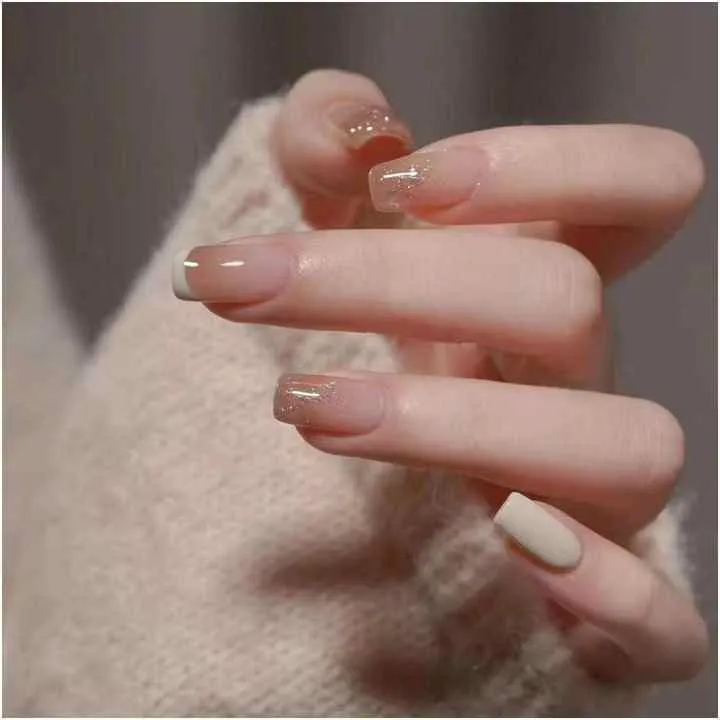 Press on Nails Faux Ongle Court Naturel-أظافر صناعية صناعية