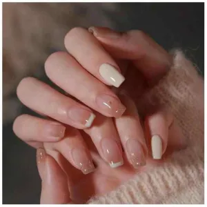Press on Nails Faux Ongle Court Naturel-أظافر صناعية صناعية