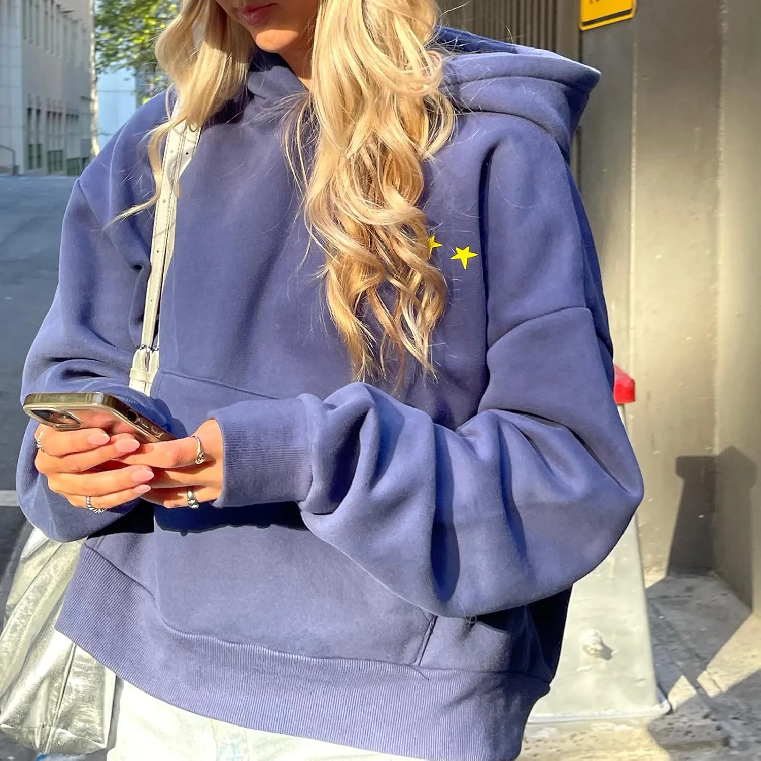 Women Graphic Star Oversized Hoodie Long Sleeve Casual Loose Fall Aesthetic Hooded Sweatshirt with Pocket Streetwear
