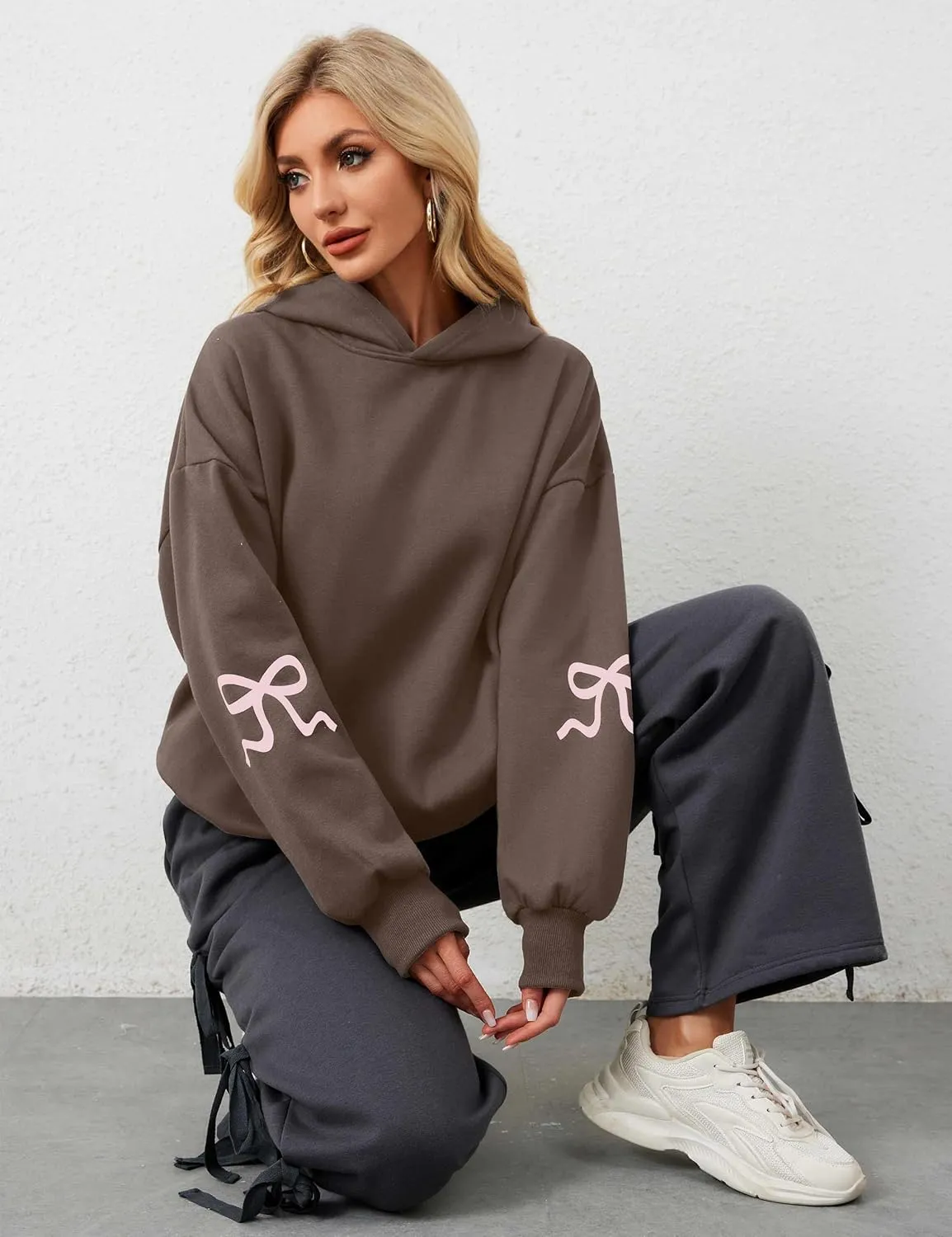 Women Oversized Fleece Bow Trim Print Hoodies Casual Long Sleeve Graphic Hooded Sweatshirt Trendy Fall Pullover Tops