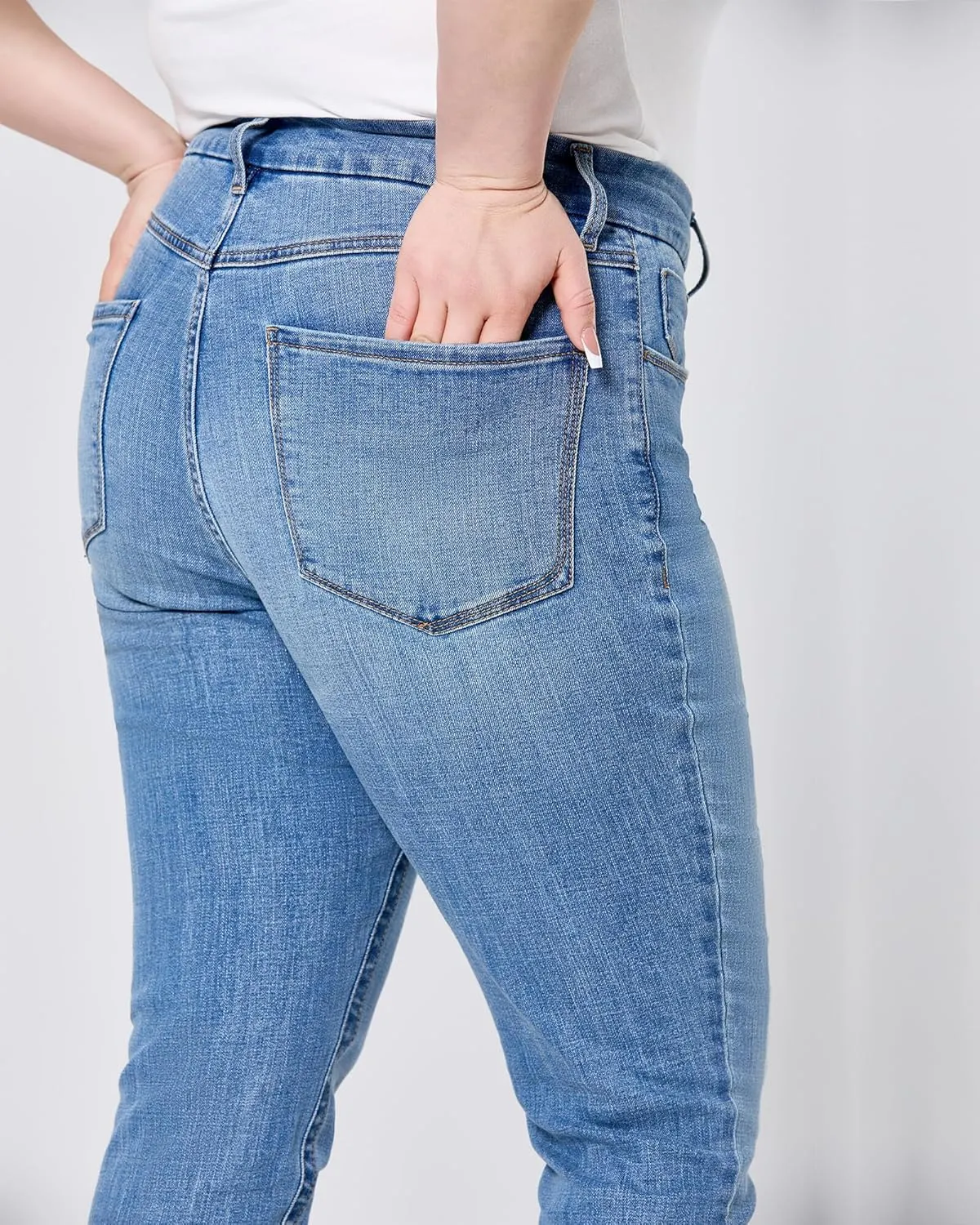 Women's Plus Size Jeans Skinny High Waisted Ripped Stretchy Jean with Pockets Tummy Control Denim Pants Trendy