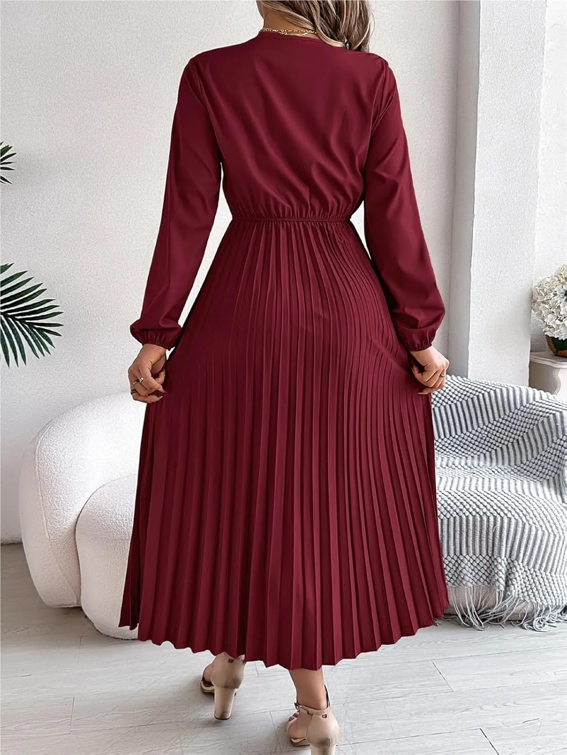 Women's Solid Color Long Sleeve Dress - Bohemian Lace V-Neck Balloon Sleeve Cinched Waist Pleated Maxi Skirt